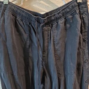 Cloth & Stone Charcoal Elastic Waist Pants